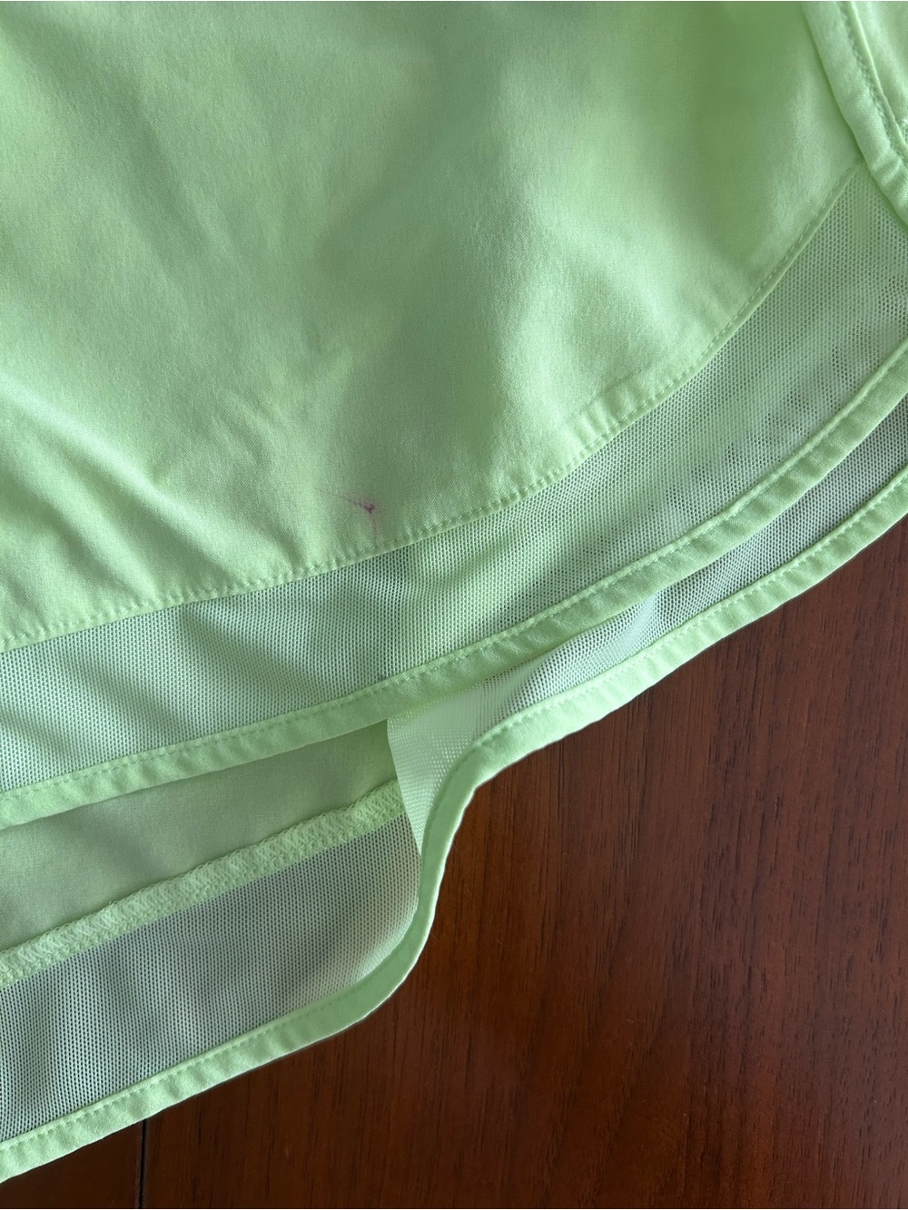 Athleta Mesh Racer Run Short 4“ Lot of 2 Black & Yellow Green - Picture 3 of 7